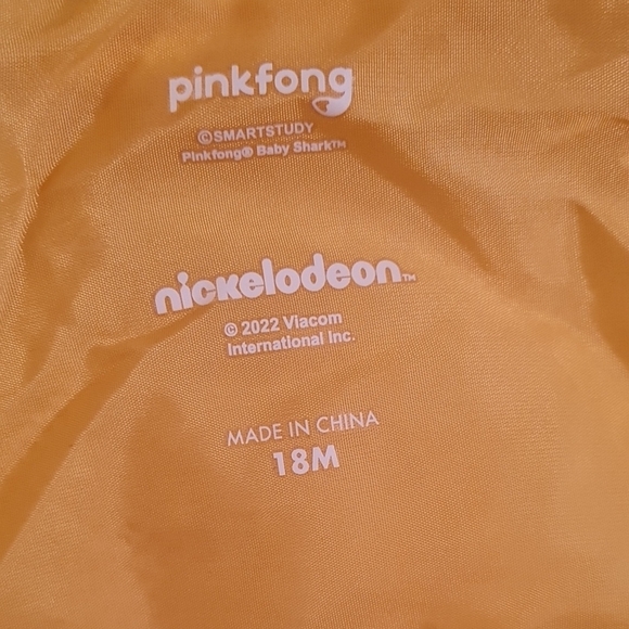 Nickelodeon Baby Shark Yellow Fleece Jacket, 18M, good used condition, kids fav - Picture 3 of 6